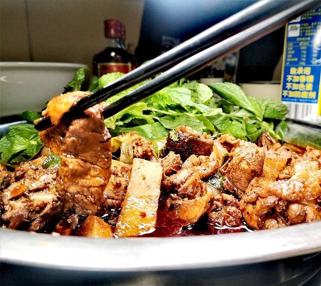 老王麻辣鸡(老公路店)