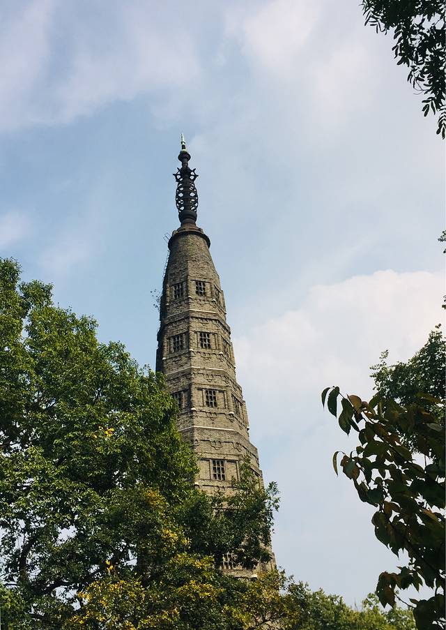杭州西湖风景名胜区-保俶塔