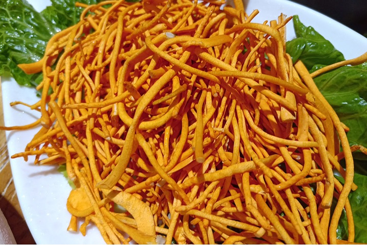 2023🌟🎏小锅新鲜熬制的鱼汤加入鱼排鲜香四溢,入口的鲜美更是妙