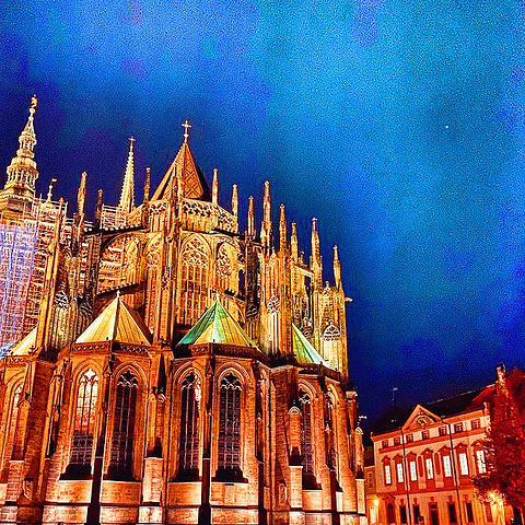 "圣维特教堂｜布拉格最重要的地标建筑_圣维特主教座堂"的评论图片
