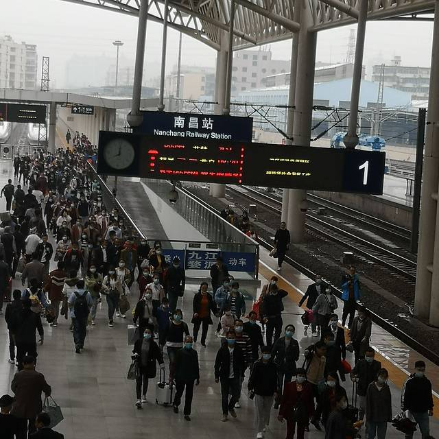 南昌火车站-站前广场