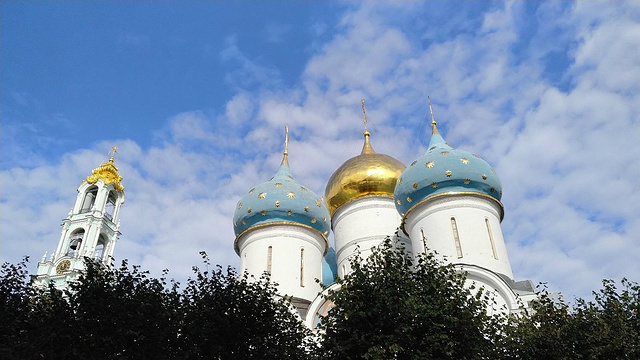 谢尔盖耶夫三一圣大修道院旅游景点图片