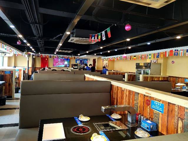 老道海鲜烧烤大排档•大连特色(二七广场店)