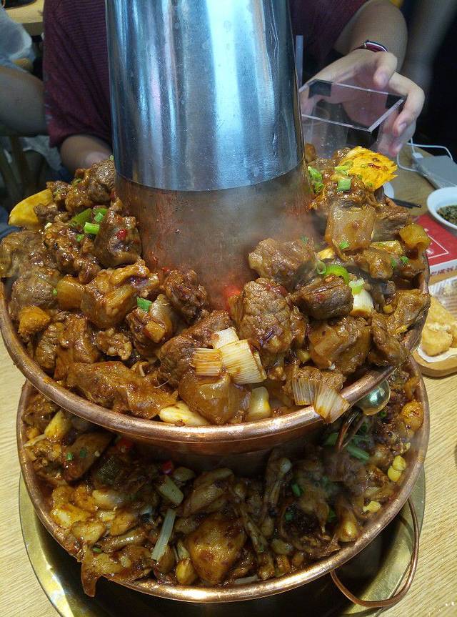 老佛爷正宗铜炉蛙锅(湖里万达金街店)