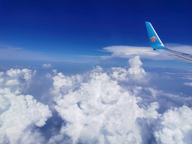 飞机云层图片 真实图片