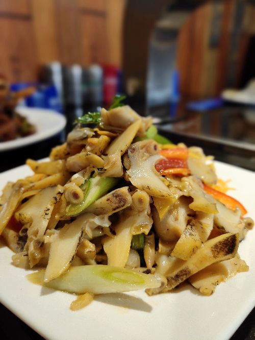 老道海鲜烧烤大排档•大连特色(二七广场店)