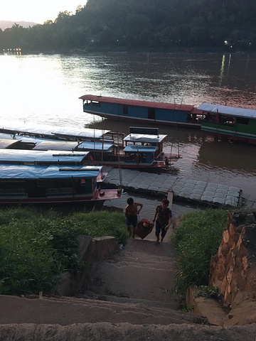 "_湄公河"的评论图片
