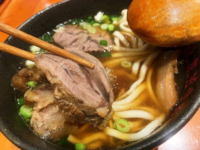 林东芳牛肉面