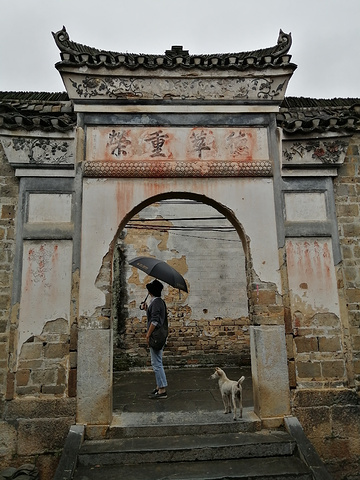 "10月4日早上，从桂林灌阳县月岭村的后山下来，我们继续进村里游览_月岭古民居"的评论图片