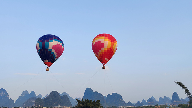 燕莎热气球飞行体验旅游景点图片
