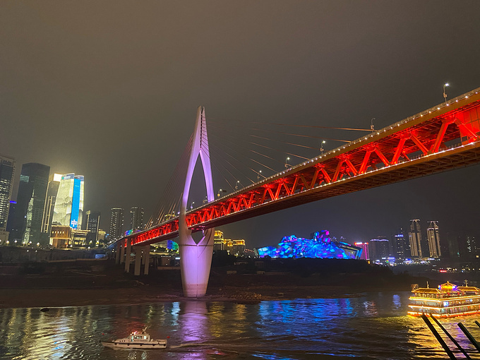 山城，江城，不夜城，这一刻，在重庆。图片
