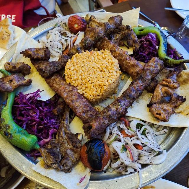 Kebapzade Restaurant