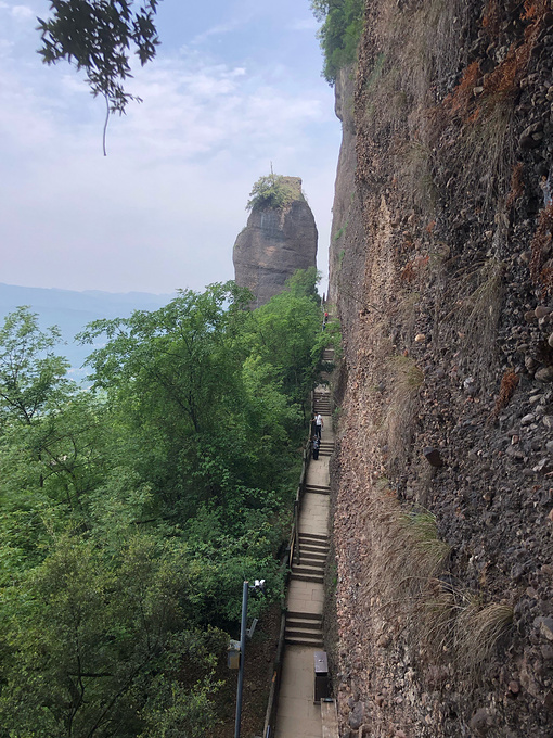 剑阁梁山寺图片