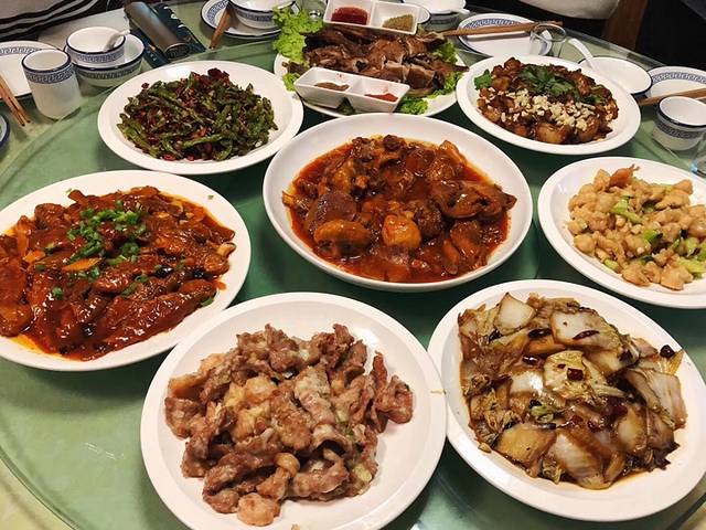 回奶奶清真菜(梅江店)