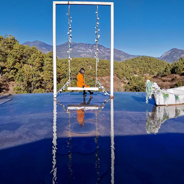 拉市海美泉在水一方农庄