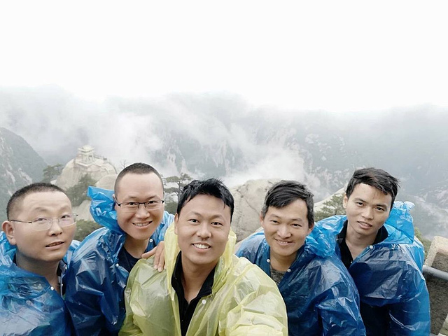 " 华山整体来说值得一去，够大，够险，景区管理到位_华山"的评论图片