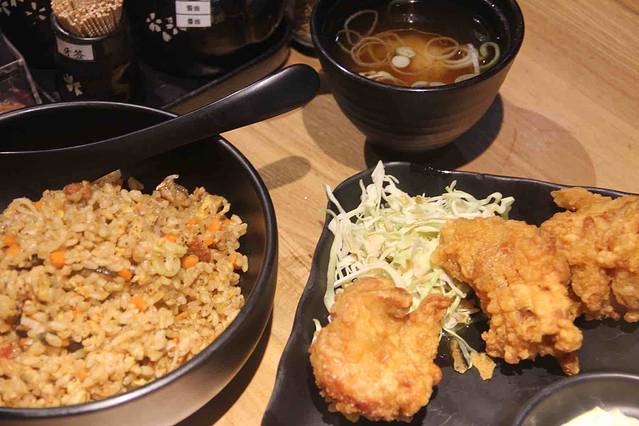 友好饭店·道乐日式拉面·烧鸟·酒场