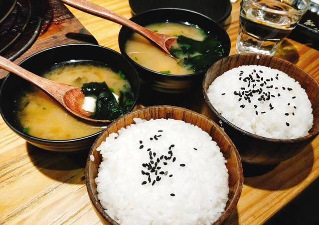 鲸岚·烧肉夜食(岳阳道店)