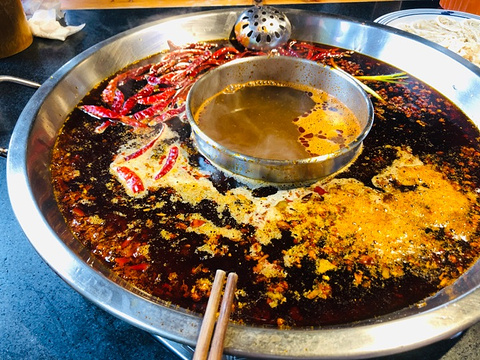 杀牛场传统火锅(都江堰总店)