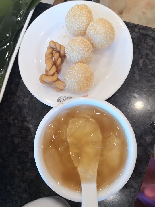 齐齐火锅(邹容店)