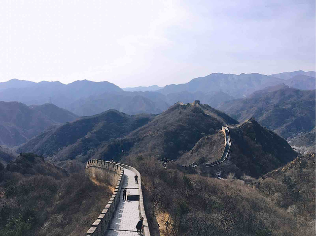 "其实如果体力行的话，可以直接从一楼开始爬，你会看到更多的风景，抵达十二楼的时候成就感简直爆棚_八达岭长城"的评论图片