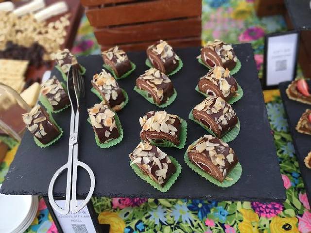 三亚亚龙湾希尔顿酒店·自助餐厅·海鲜·烧烤·沙滩BBQ·现场乐队