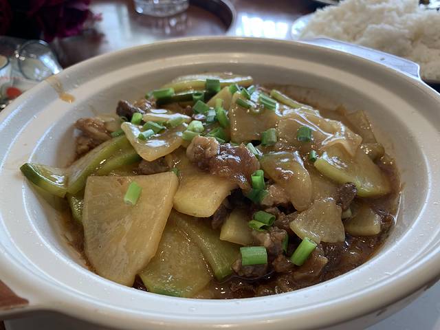 馨鸭江春 海鲜家常菜