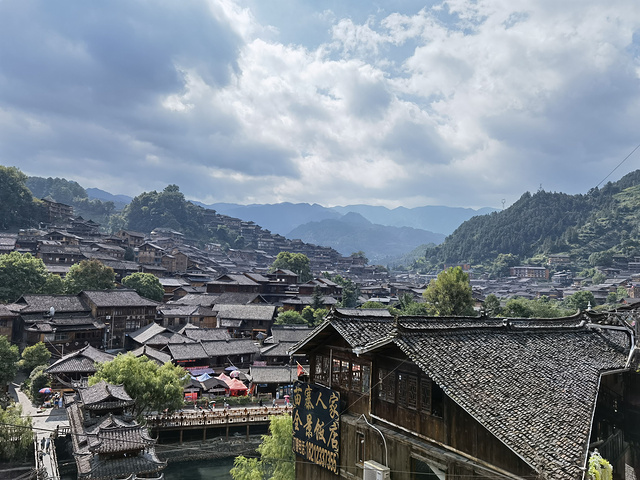 "_西江千户苗寨景区-观景台"的评论图片