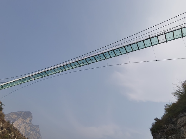 十渡玻璃吊桥图片