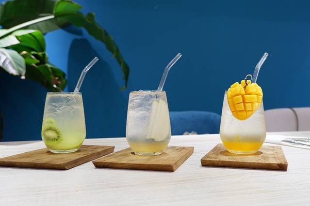 white seeds·Bistro/Brunch/Coffee