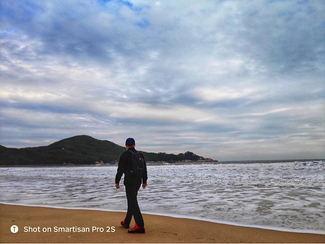 "我觉得南澳最美的还是细软的沙滩和的殷红的落日，如果你想好好看一次落日，南澳绝对是广东省内最好的选择之_南澳岛"的评论图片