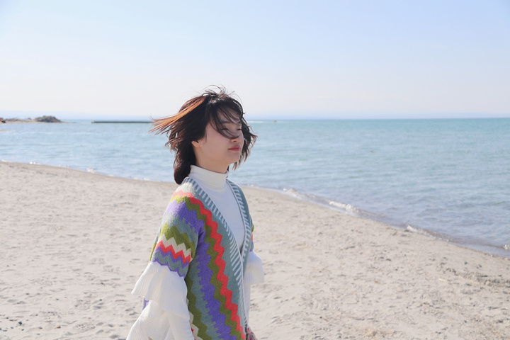 "乌伦古湖也叫福海，素以“戈壁大海”和鲜美“福海鱼”而著称，离海最远的地方，却有着最不输海的魅力_乌伦古湖国家湿地公园"的评论图片