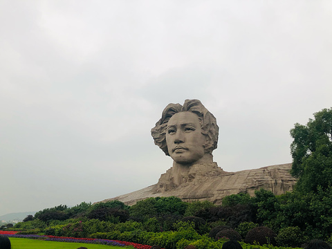 毛泽东青年艺术雕塑旅游景点攻略图