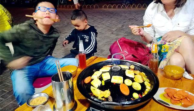 威信烙烤火锅(金泰国际店)