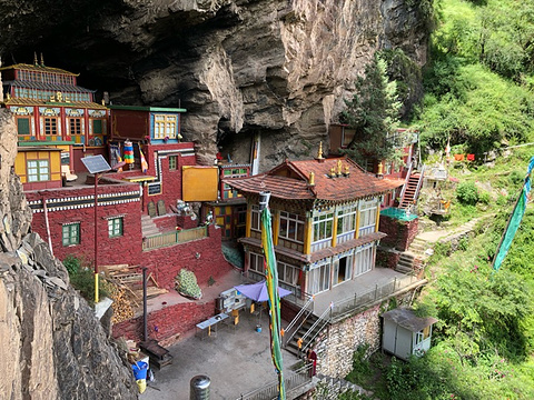 毗卢圣窟旅游景点图片