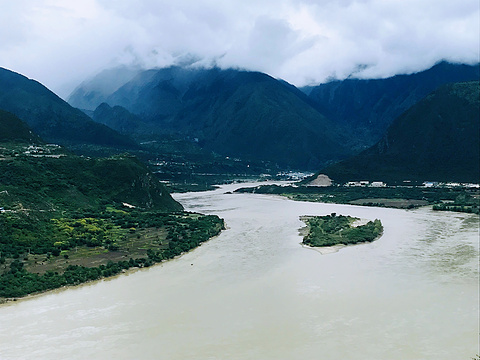 雅鲁藏布江旅游景点攻略图