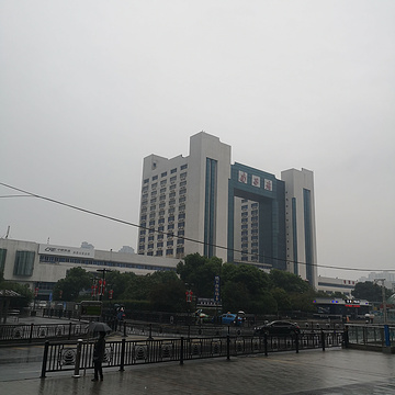 南昌火车站-站前广场旅游景点攻略图