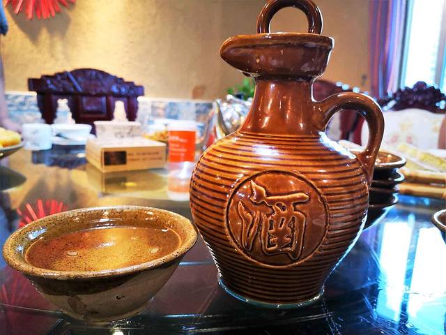 江宏老土土菜馆(归十路店)