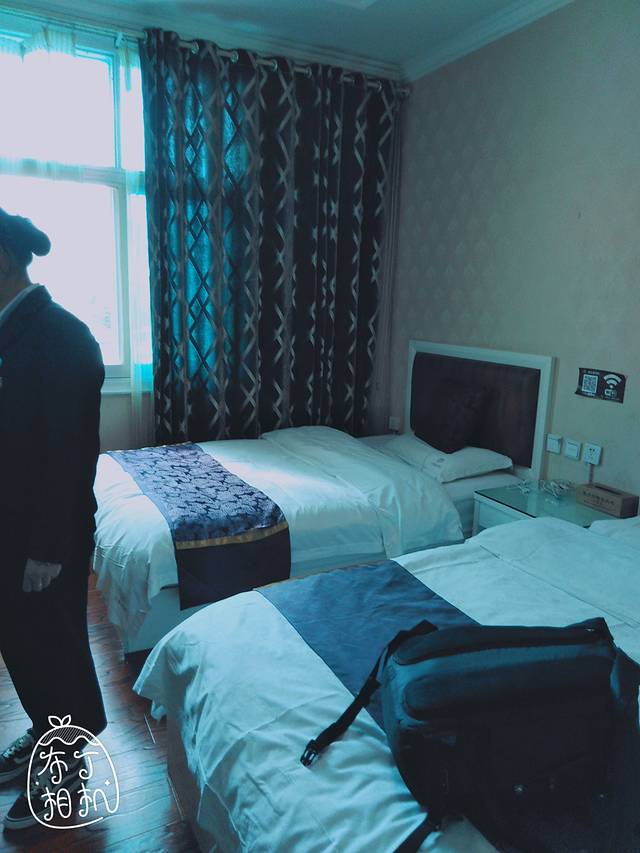 迪庆藏族自治州文化馆(池慈卡街)