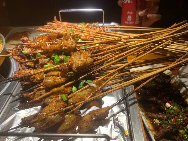 李不管把把烧(火车南站店)