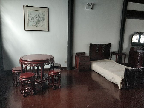 愚园旅游景点图片