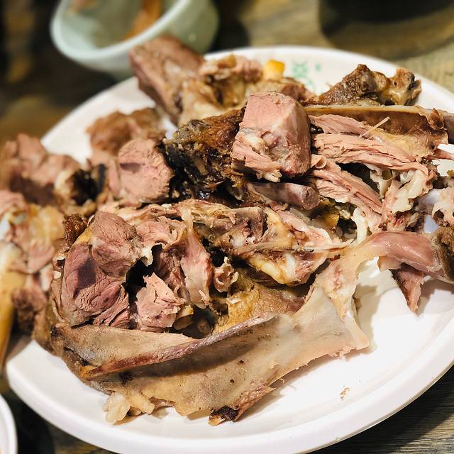 益鑫羊肉手抓馆