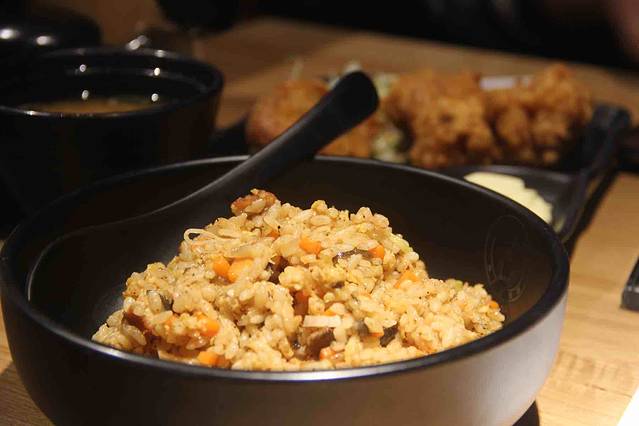 友好饭店·道乐日式拉面·烧鸟·酒场