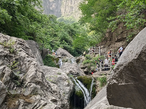 潭瀑峡旅游景点图片