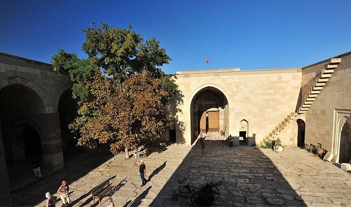 丝绸之路上的五星级酒店苏丹大客栈