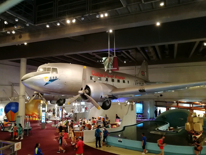 三号风球中游走,香港!