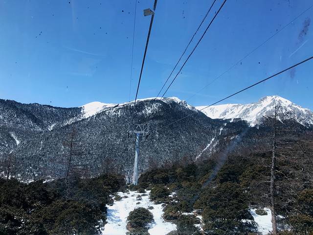 石卡雪山观景台