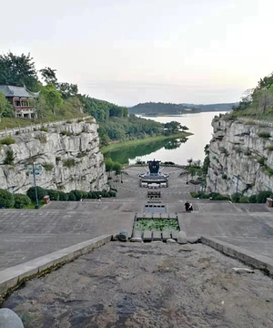古宇湖孔子文化公园的图片