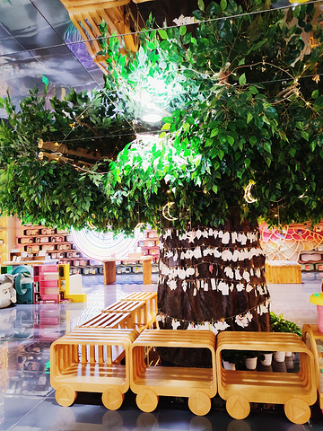 "西湖边最美网红书店📚最天使文创书城📎是书店也是拍照圣地_杭州"的评论图片