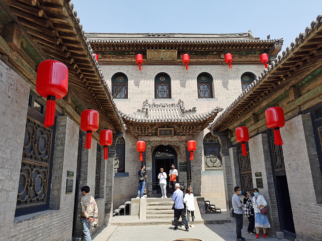 临夏鲁鸿宙四合院图片